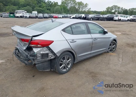 2017 Hyundai Elantra Value Edition из США, поврежденный, VIN 5NPD84LF2HH210602